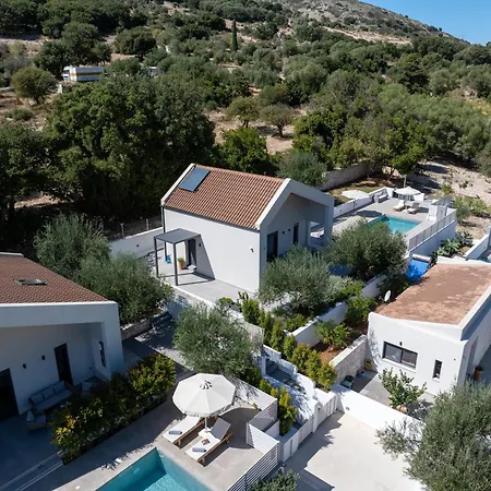 Myrtia Iii Villa *